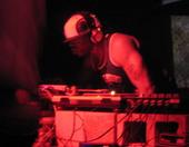 DJ Grooverider Pega 4 Anos de Prisão