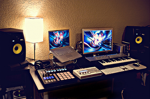 CURSO DE GRAVAÇÃO EM HOME STUDIO